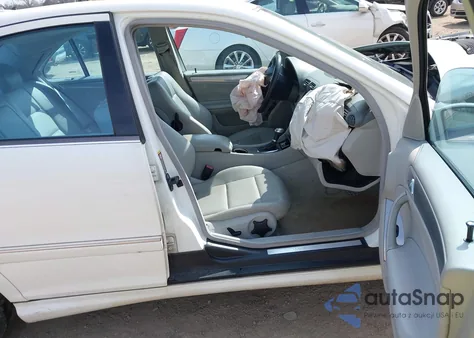 2005 Mercedes-Benz C 230 Kompressor Sport z USA, uszkodzony, nr VIN WDBRF40J65F561814